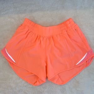 Lululemon Hotty Hot 4” Shorts